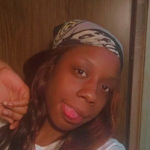 Meet your Posher, Jannae